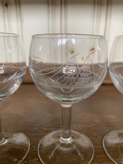 Set of 4 Wine Glasses w/ Etched Clipper Ship & Seagulls 5.25″