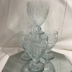 VTG Pasabache Art Of Glass 5.5” Water Wine Goblet Raised Fruit Motif – Set of 4