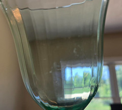 Vintage Set of 4 Uranium Glass Stemmed Ribbed Elegant Goblets UV Reactive 6.75″T