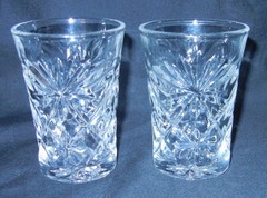 2 Vintage Anchor Hocking Clear Glass Prescut Pattern 4 Ounce Juice Glasses