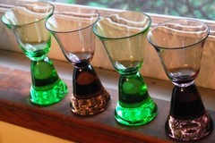 Vtg Set 4 MCM WINE BELL GLASSES Hand Blown SOLID CONE BASE 2 Purple 2 Green