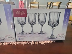 NIB 2 Set of 4 Cristal D’Arques Longchamp 5.25oz and 8.25 Crystal Wine Glasses