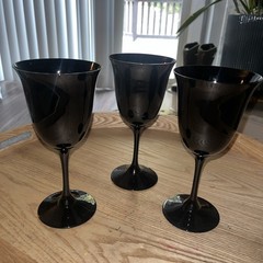Gorgeous Set of 3 Midnight Black Crystal Wine Glasses Stemware 9 Inches. Tall