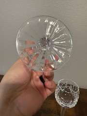 VTG SET(4) Crystal Fan & Criss Cross Pattern Glasses 7 3/8″H