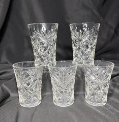 Set Of Five Early American Prescut Juice Glasses Star Starburst (2) 4.5”(3) 3.5”