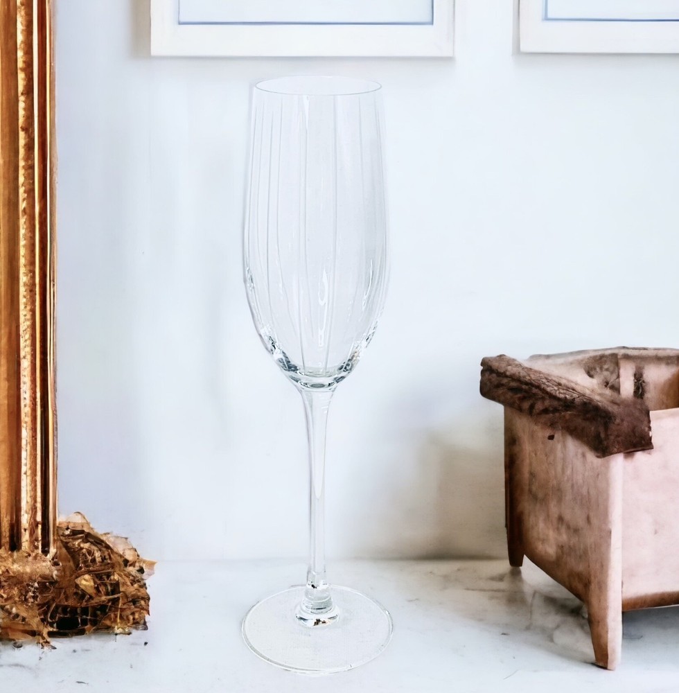 Mikasa CHEERS Clear Etched White Vertical Lines 9 7/8″ Glass Champagne Flute NEW