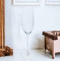 Mikasa CHEERS Clear Etched White Vertical Lines 9 7/8″ Glass Champagne Flute NEW