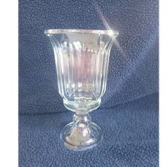 Home Interiors Hurricane candle holder