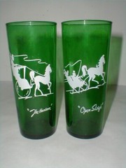2 Forest Green Glass GAY NINETIES Open Sleigh & The Hansom Iced Tea Tumblers TWO