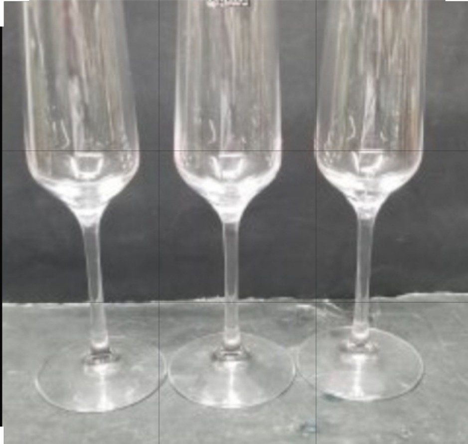 3 ONEIDA SIGNED MINX CHAMPAGNE FLUTES 8 7/8″