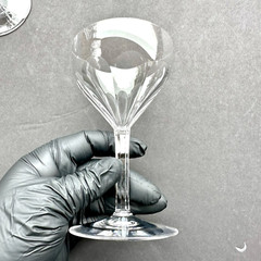 2 Crystal Glasses – Cut Panel Design / Elegant Crystal Glasses Rounded Cut Panel