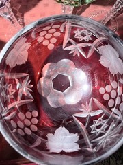 Godinger Ruby Red Cut Crystal Wine Glass Grapes Floral Tall Stemware Romania