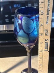 Stunning Pair Of Gavin Heath «Cobalt Iridescent» Art Glass Goblets signed ’91