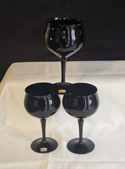 3 VTG MCM OPAQUE BLACK AMETHYST CRYSTAL WEST GERMANY WINE WATER GLASSES GOBLETS