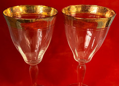 Pair of Vintage Tiffin Optic Rambler Rose Gold Encrusted 7.50″ Wine Glasses, MCM