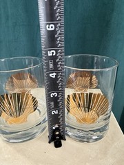 Set of 2 Clear Gold Decorative Rocks Glasses Shell Pattern, 4″ x 3.25″