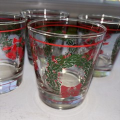 VTG Libby Christmas Holly Berry Ribbon Gold Rim Low Ball Glasses Set of 4 MCM