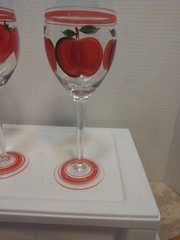 Stemware Strawberry And Apples Handpainted Set Of Two 9 Inch Gorgeous Pre-owned