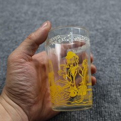 Vintage 1951 Welch’s Kids Cartoon Glass & Orange Parlor Scene Juice Tumblers