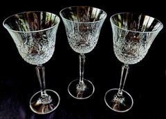 Set of Three (3) Mikasa Crystal Clear CHATSWORTH 8-3/8″ Water Goblets Red Wine