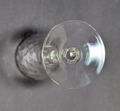 Vintage Fish Scale Scalloped Acorn Texture Clear Cordial Glass 3 11/16″ Tall