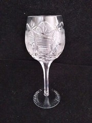 One IMPERIAL CRYSTAL IMPORT ALEXANDRA Cut Wine Goblet 7-1/4″ H