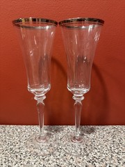 Set Of 2 Mikasa Jamestown Crystal Clear Platinum Trim Tall Champagne FLUTES