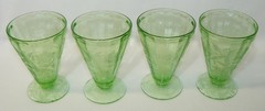 Four Green Jeannette Floral Poinsettia Footed Tumblers