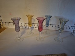 5 Vintage HARLEQUIN Iridescent StemmedTULIP SHOT/Aperitif Glasses 1 oz. 6″ EUC