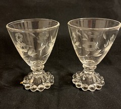 AHC10 by ANCHOR HOCKING 3.75″ Stemmed Liquor Floral With Leaves Etched Set Of 2