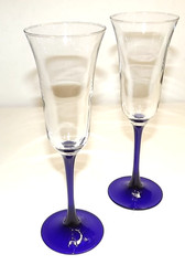 Libbey Domaine Cobalt Blue Petal Stem Champagne Flutes 8-7/8″ EUC Set Of Two