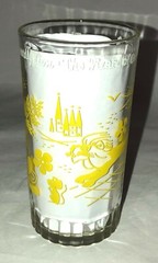 COWARDLY LION* WIZARD OF OZ* 5″ WATER GLASS* Ribbed Bottom*