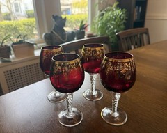 Ruby Red Wine Goblets 4 Hand Painted Gold Scroll Twisted Stem MCM Vintage Italy
