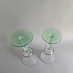2 TIFFIN 15022 SPIRAL OPTIC Water Goblet 8 oz Green Wafer & Foot Glows Blk Lite