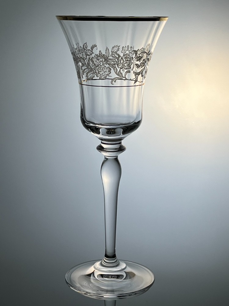 Stunning ANTIQUE LACE (Middle Floral) by Mikasa Crystal Water Goblet 9 1/8″ tall