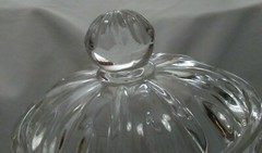 FIFTH AVENUE CRYSTAL L.T.D. PORTICO GLASS  CANDY BISQUIT TOBACCO JAR  with LID 