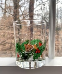 Vintage 4 Libbey Double Old Fashioned Glasses NOS Pine cones Holly
