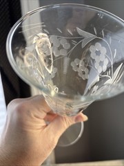 7- Vintage Wisteria Floral Vine Motif 8″ Tall Wine Glasses- Eleg. Twist Cut Stem
