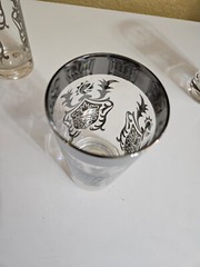 Vtg KIMIKO 4 Highball Tumblers Silver Knight Shield & Rim 12 On. 5 3/4″ Signed