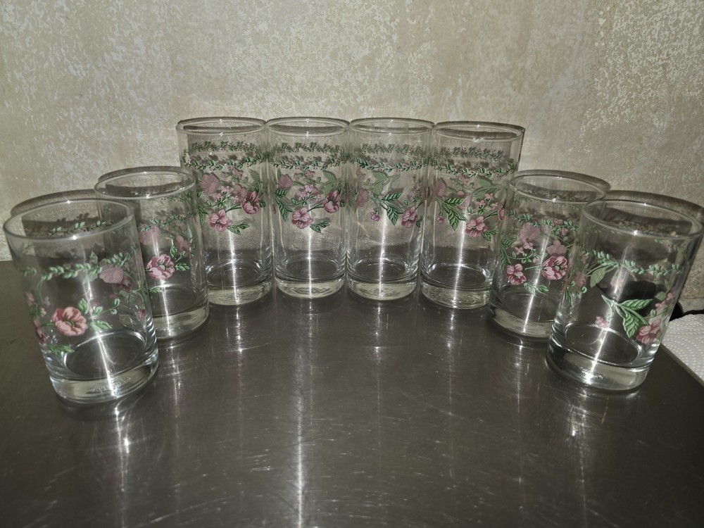 Vintage Farberware English Gordon Floral Glasses, Set Of 8. ONE GLASS CHIPPED