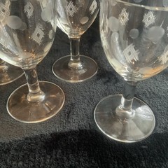 Vintage Set Of 4 Etched Stemmed Geometric Pattern Goblets Glasses 4 3/8”T 2 1/4D