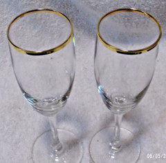 Set of 2 Vintage Gold Rimed Fluted Crystal Champagne 8 3/4” Tall