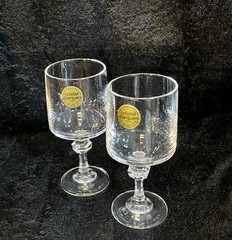 2 Vintage Durand Cristal D’Arques 2.25oz Cordial Glasses Clear Crystal EUC