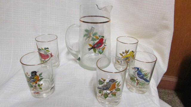 West Virginia Specialty Glass Songbirds 6 PC Set – Pitcher & 5 Juice Glasses