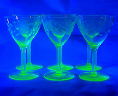 Set of Six Yellow Green Etched Uranium Glass Cordial Glasses 158