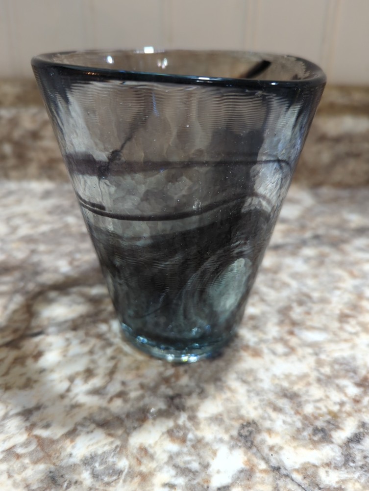 Kosta Boda Glass MINE UHV Ulrica Hydman Vallien Tumbler Black / Purple Swirl