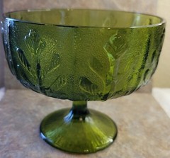 Vintage FTD 1975 Green Glass Goblet Embossed Leafing