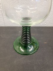 (6) Luminarc France Emerald Green Beehive Stemmed Wine Glass or Goblet