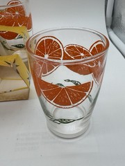 Vintage Set of 4 Orange Juice Glasses In Card Board Bartlett-Collins Tote