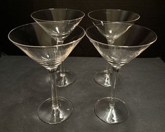 Gallerie Luigi Bormioli Exhibit 1 Mouth Blown 8 oz Martini Glasses 7.25” Set 4